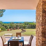 Villa La Casa Dell'ingegnere, Chia A Piedi, Vista Mare *