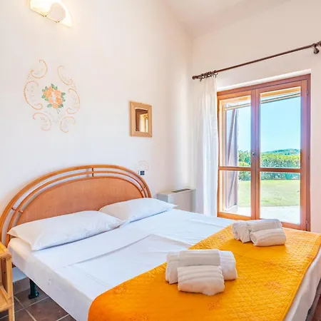 Villa La Casa Dell'ingegnere, Chia A Piedi, Vista Mare Domus De Maria