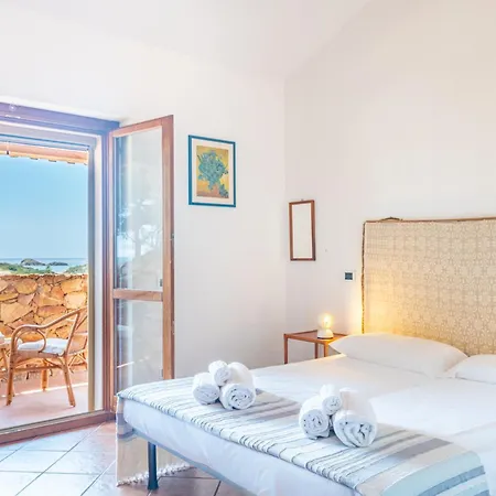 La Casa Dell'ingegnere, Chia A Piedi, Vista Mare Villa *