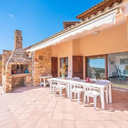 Villa La Casa Dell'ingegnere, Chia A Piedi, Vista Mare Domus De Maria