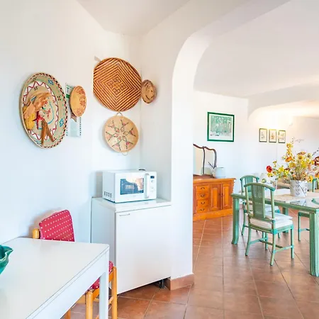 Villa La Casa Dell'ingegnere, Chia A Piedi, Vista Mare *