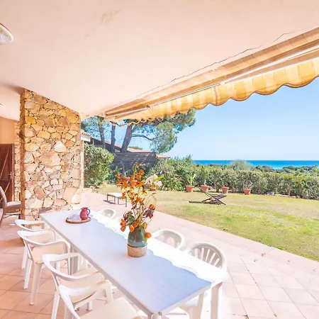 La Casa Dell'ingegnere, Chia A Piedi, Vista Mare Villa