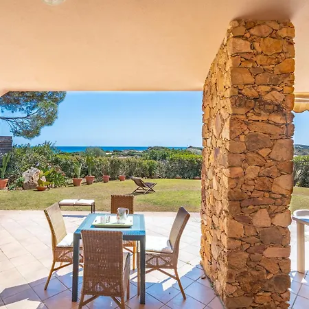 Villa La Casa Dell'ingegnere, Chia A Piedi, Vista Mare *