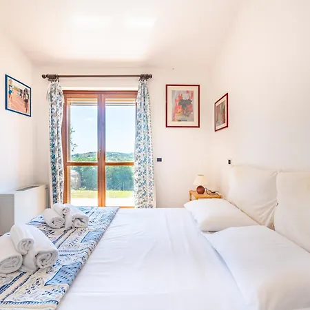 La Casa Dell'ingegnere, Chia A Piedi, Vista Mare *